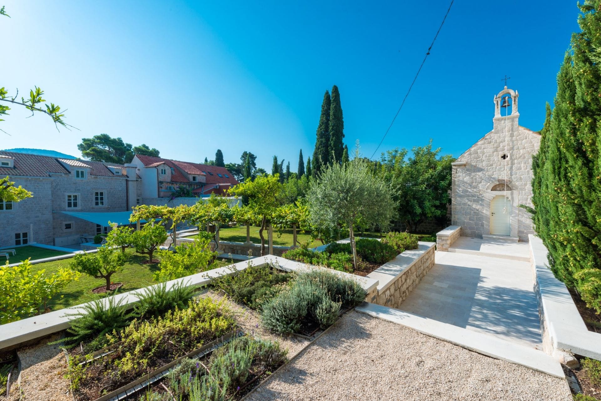 Villa Zaton — luxury villa photo 2