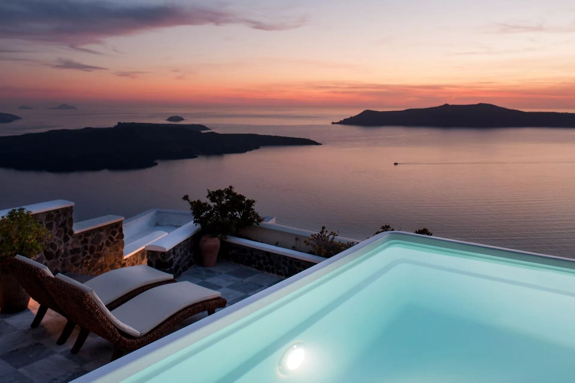 Grand Suite with Private Pool — luxury villa photo 1