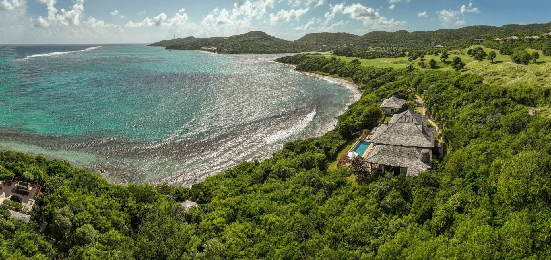 Villa Beach House Canouan Island — luxury villa photo 2