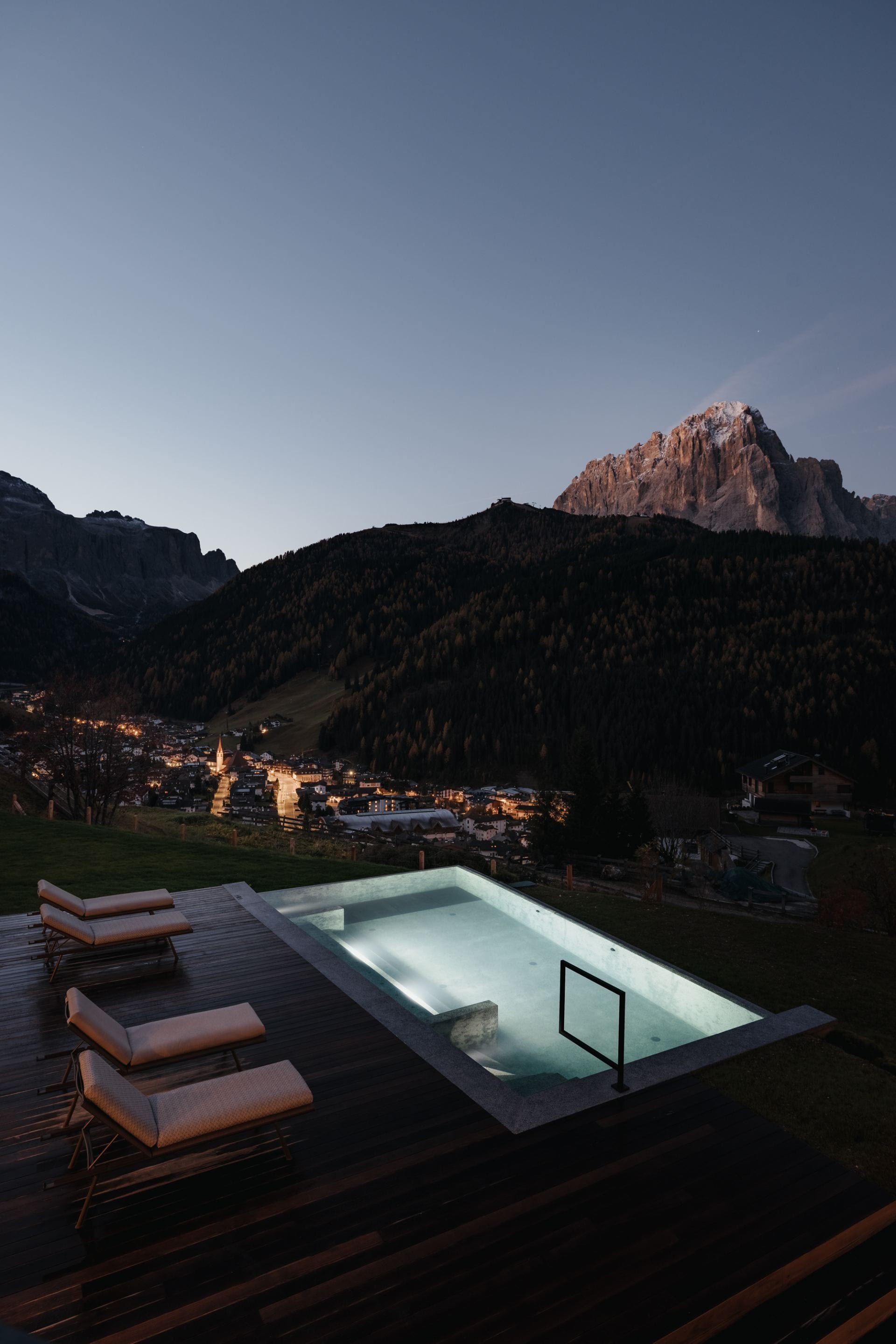 Lum d Or Spa Chalet — luxury villa photo 2