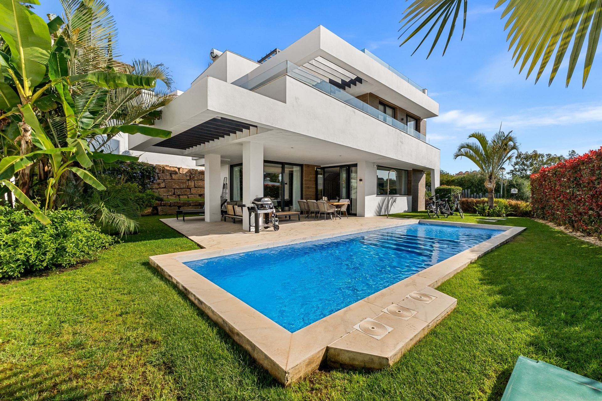 Villa Selwo — luxury villa photo 1