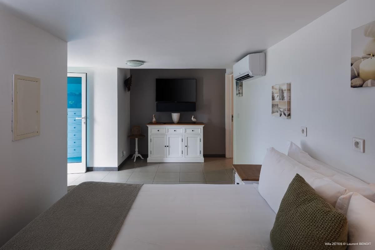 Villa Azetes — luxury villa photo 2