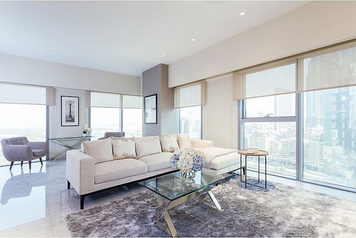 LUXURIOUS 1 BED APARTMENT - Image 1
