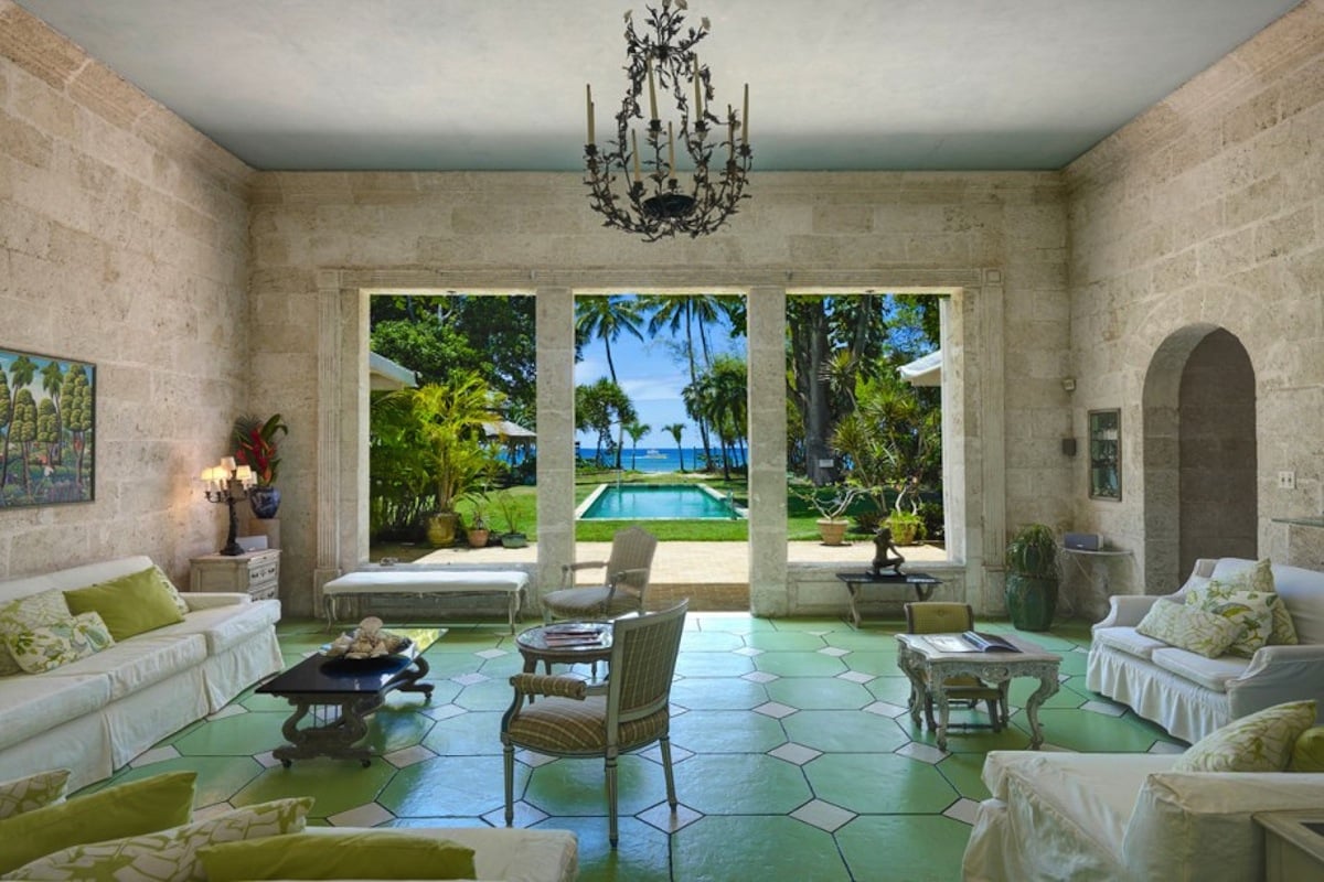 Nelson Gay Villa - Image 1