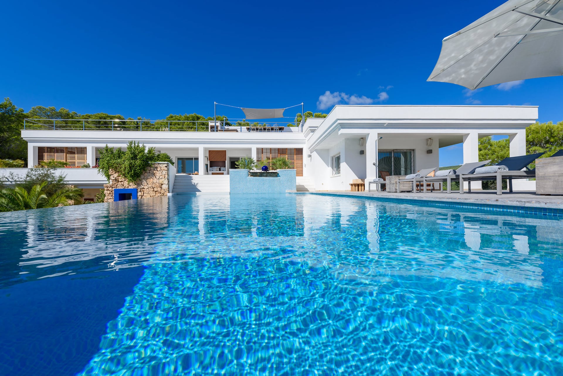 Casa Blanca Jondal - Image 1