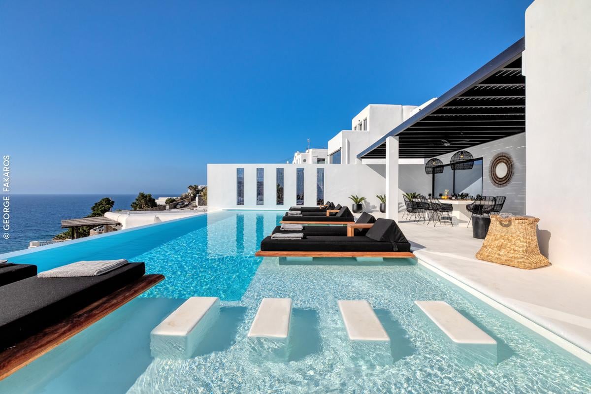 Villa Psarou Beach 1 - Image 1