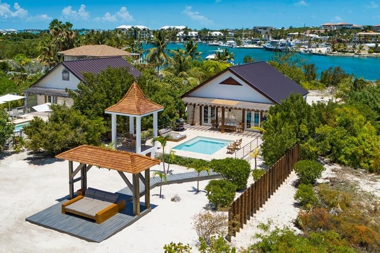 Villa Beach Shack - Image 1