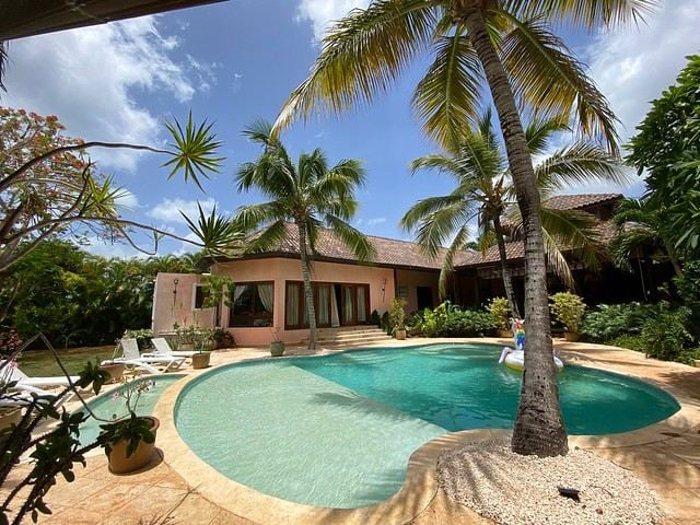 Villa Mangos 13 - Image 1