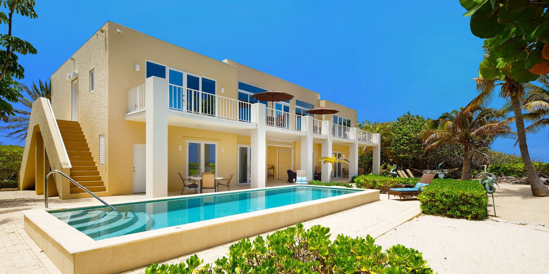 Villa Caymanas - Image 1
