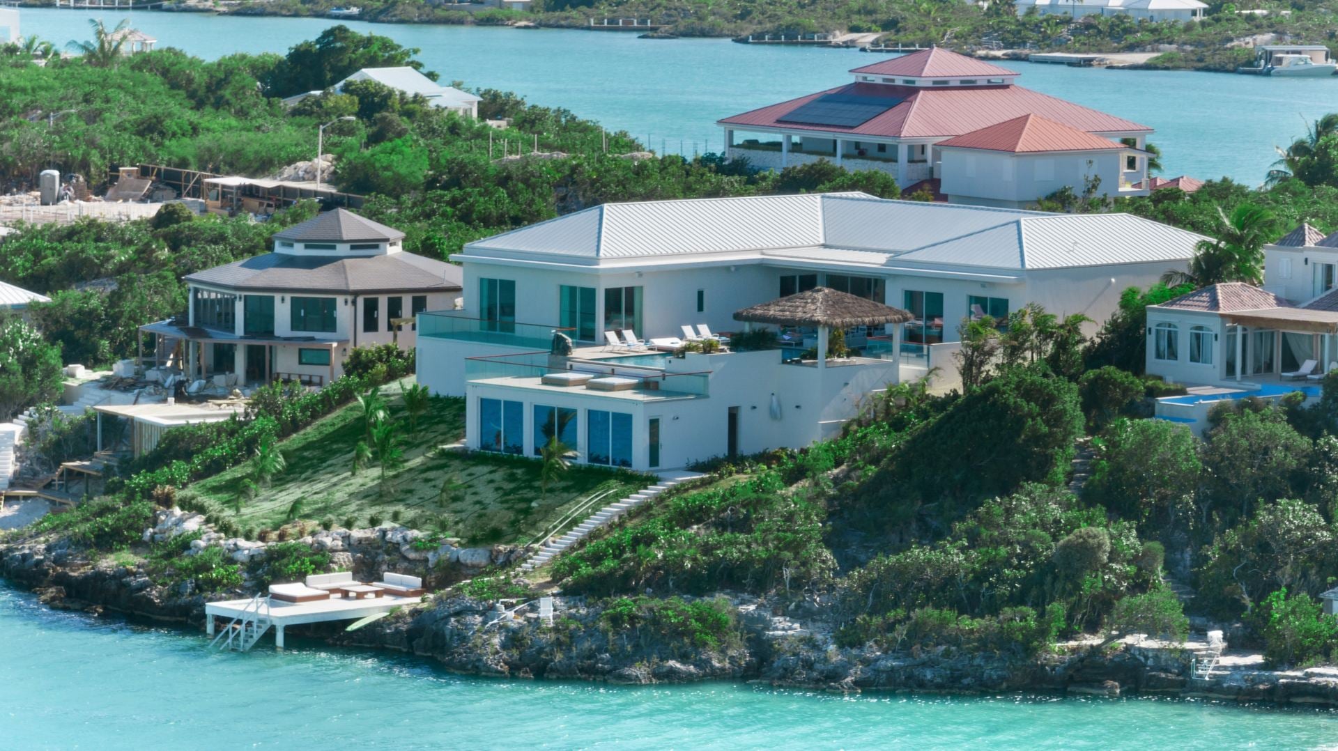 Ocean Breeze Villa - Image 1