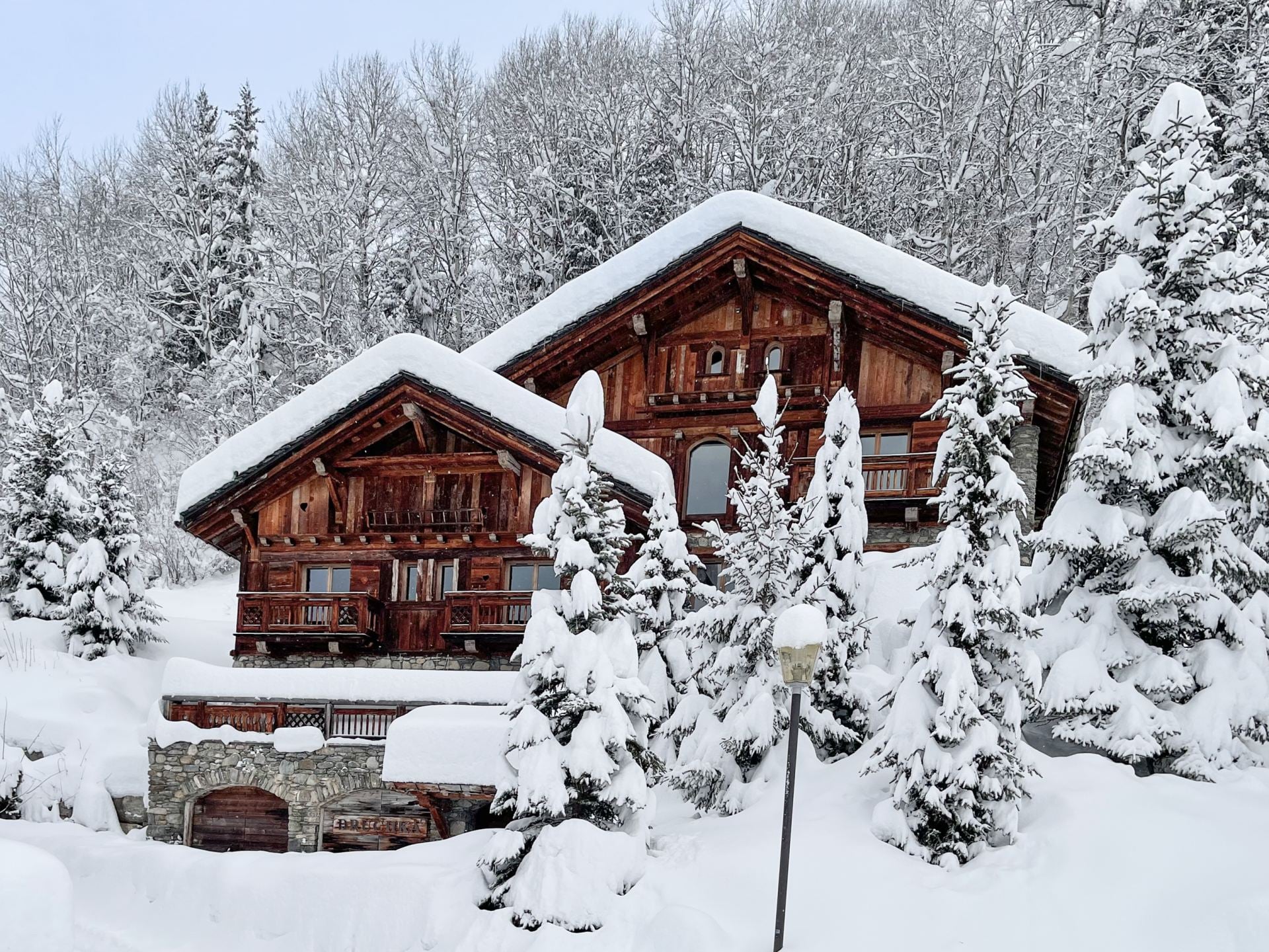 Druchka Chalet - Image 1