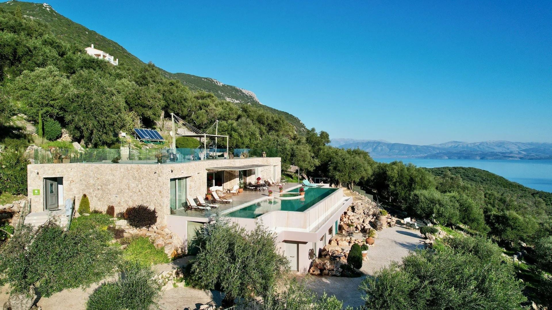 Summer Wine Villa - Image 1