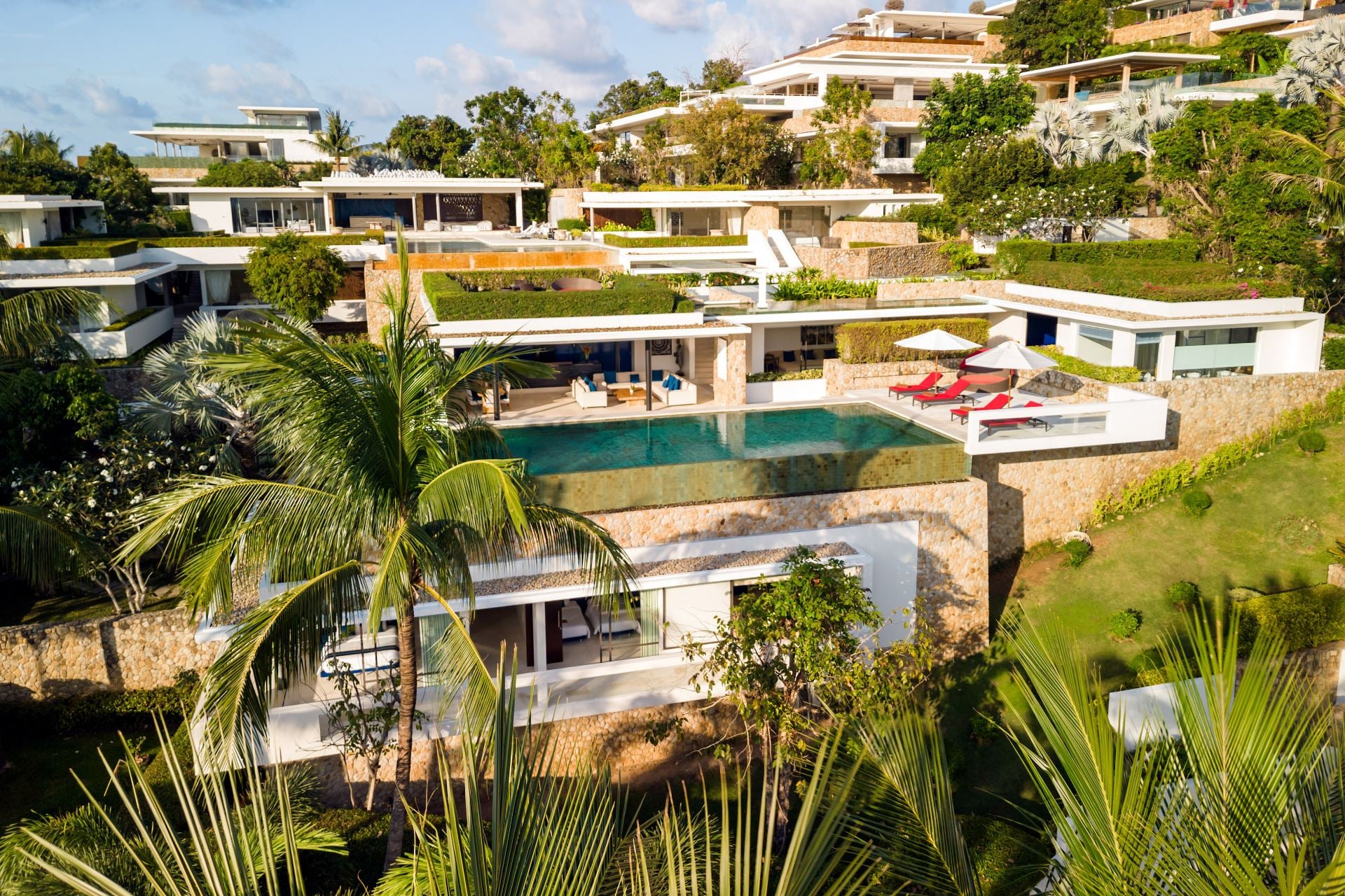 Samujana Villa 9 - Image 1