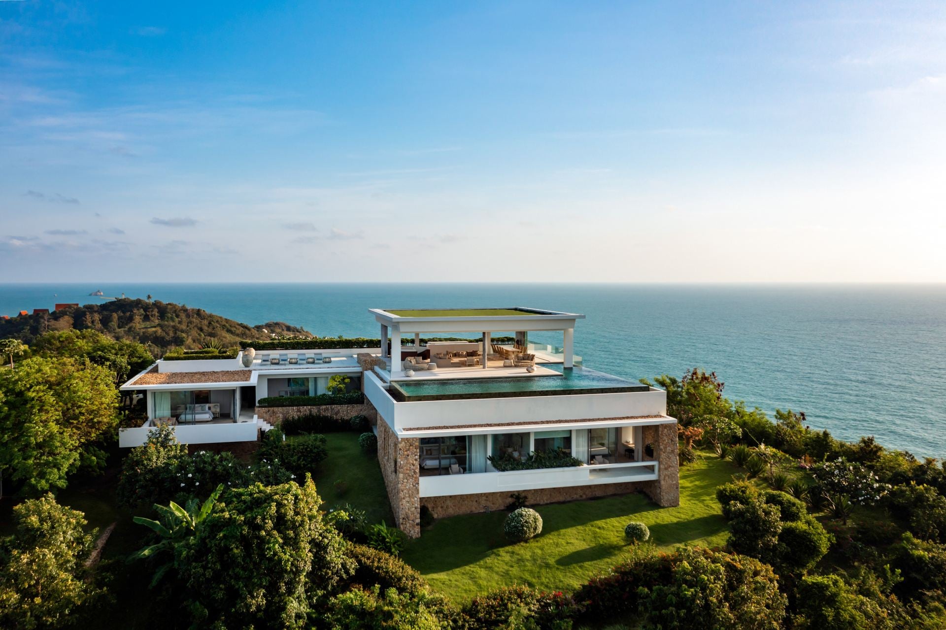 Samujana Villa 30 - Image 1