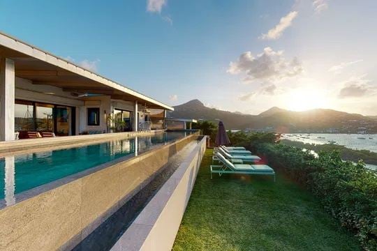 Villa Yolo - Image 1