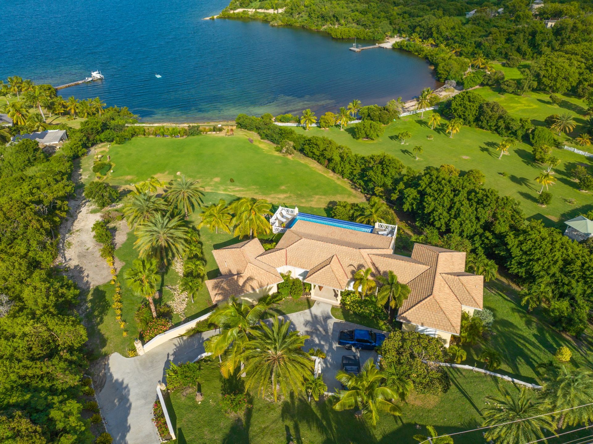 Cashmere Villa - Image 1