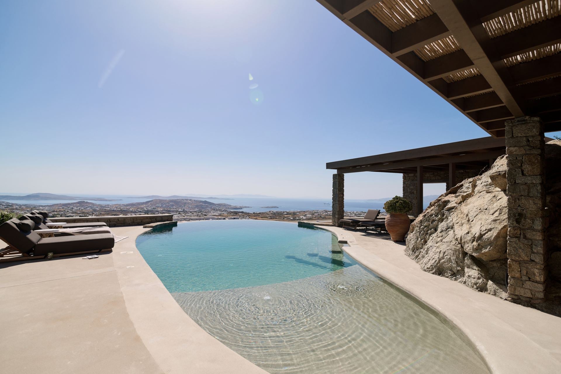 Villa Sunstone - Image 1