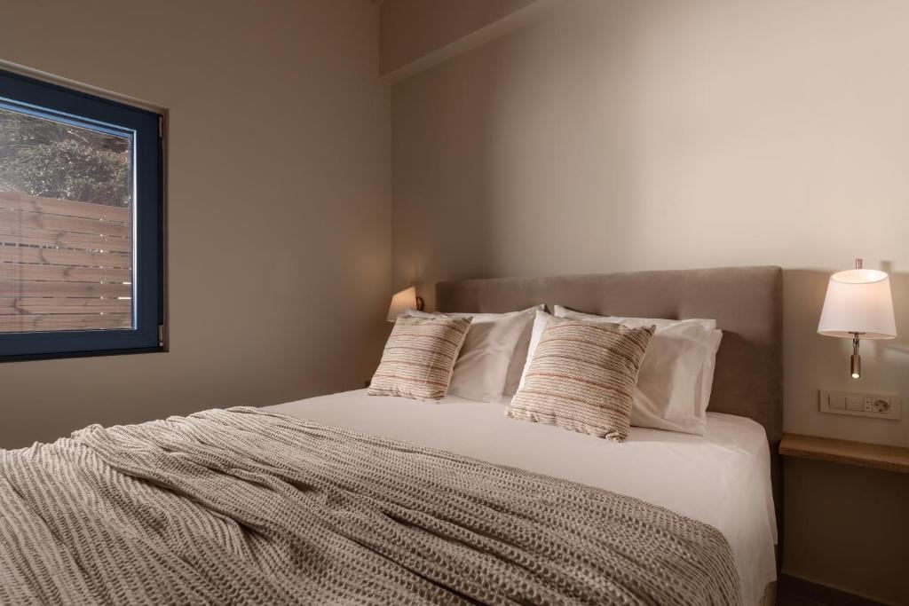 Bleu Beach Villa - Image 1