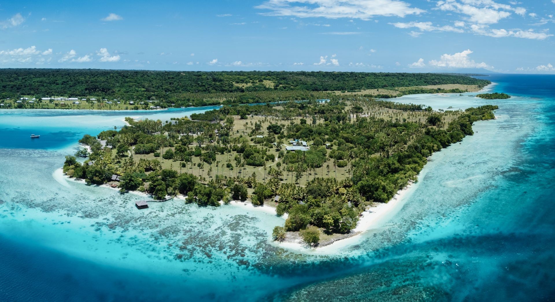 Ratua Private Island - Image 1