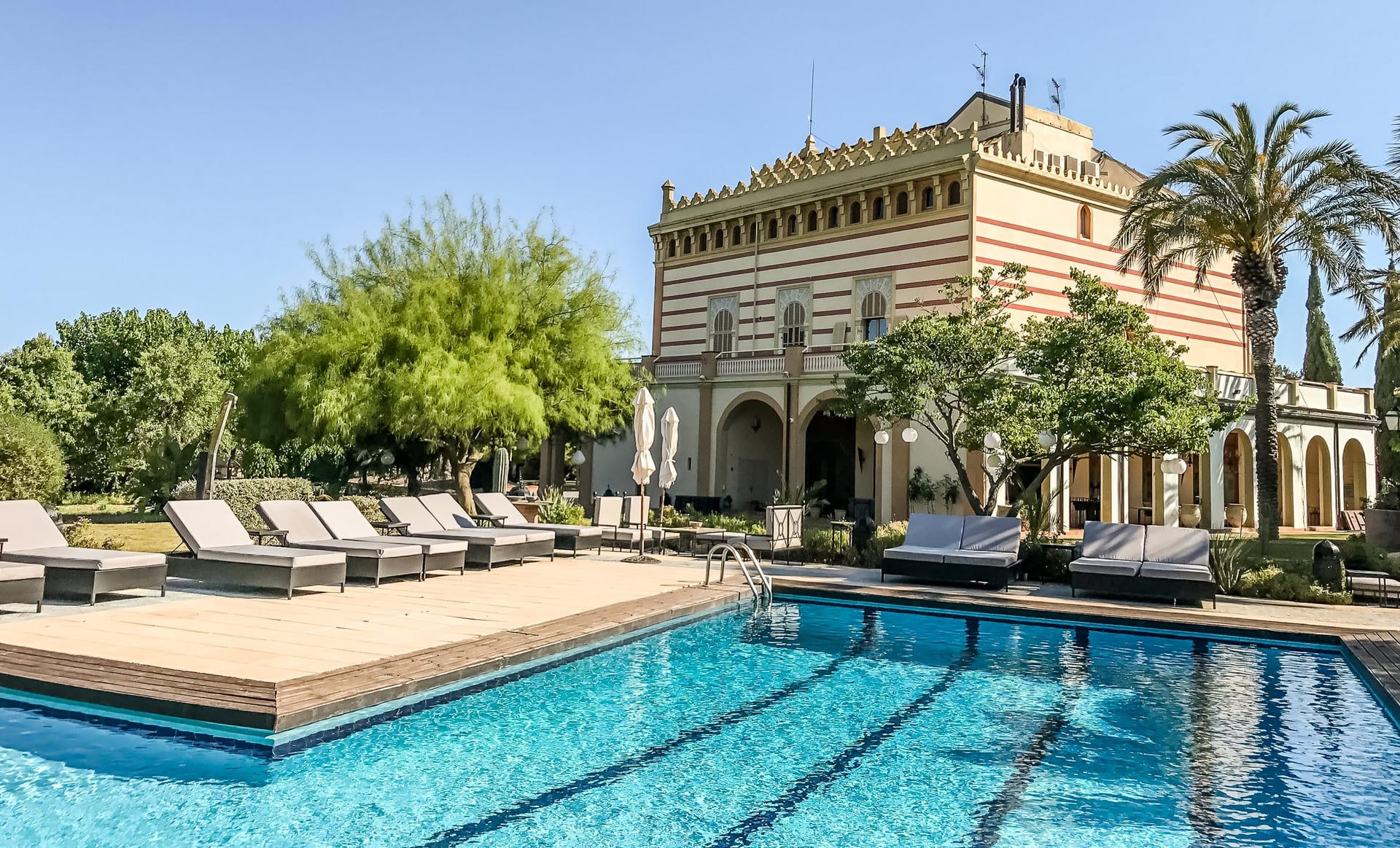 Gran Villa Rosa - Image 1