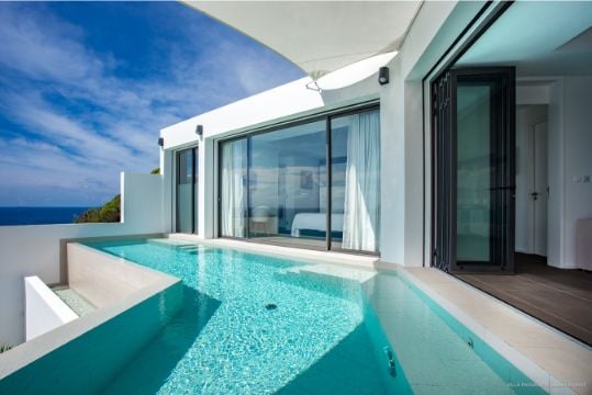 Villa Passage - Image 1