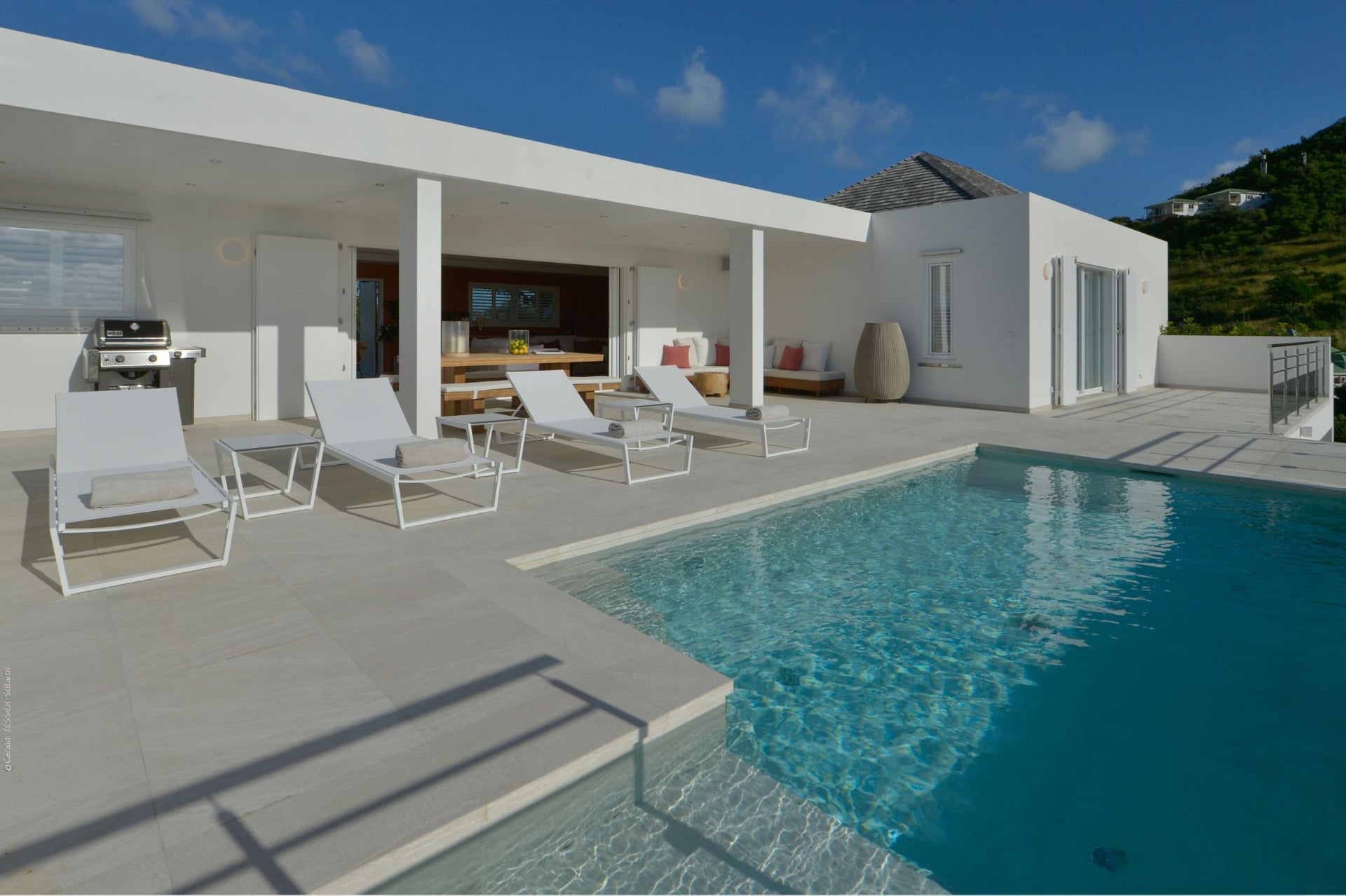 Villa South Wave - Image 1