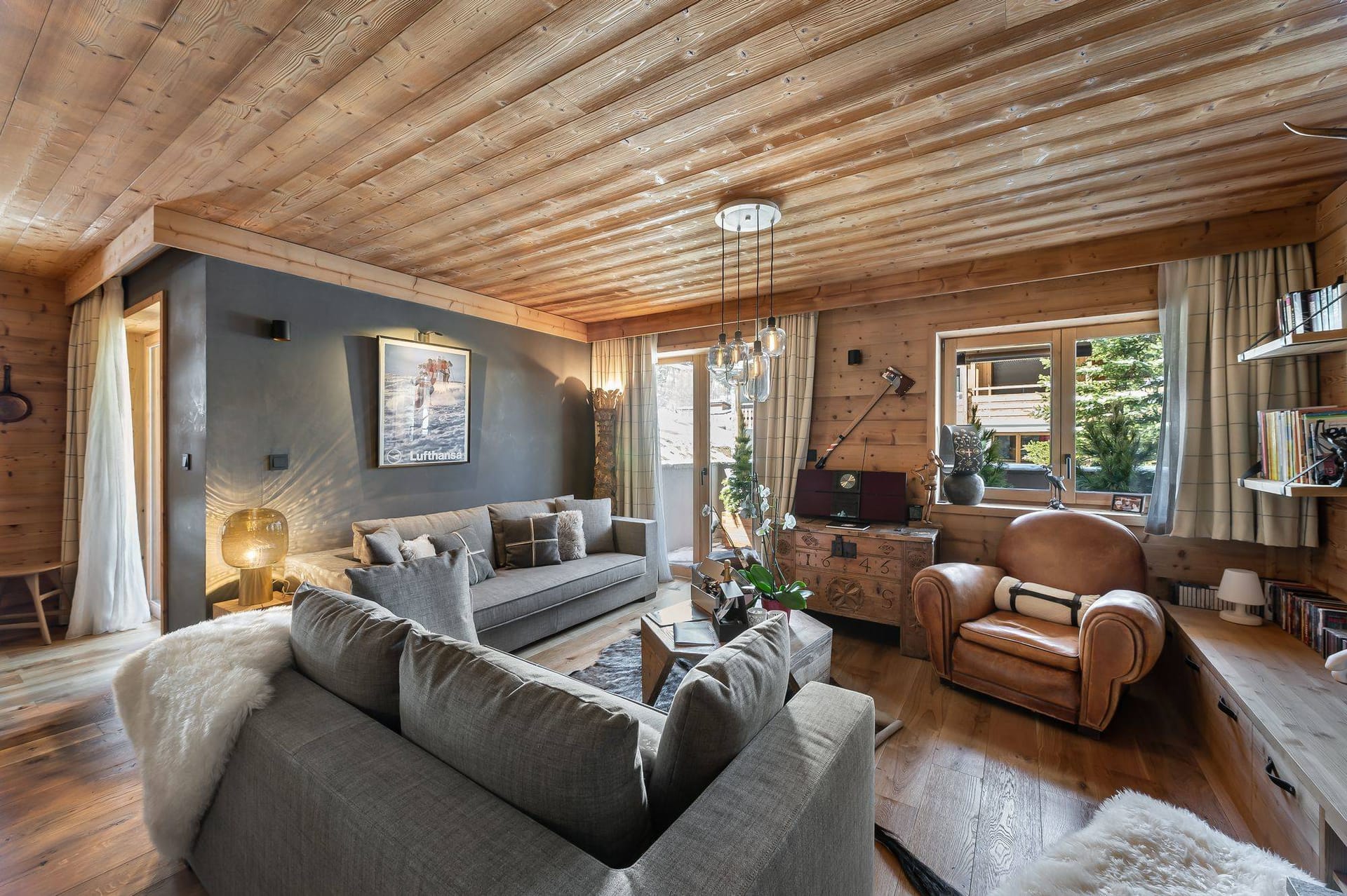 Apartment Myrtille 11 — luxury villa photo 1