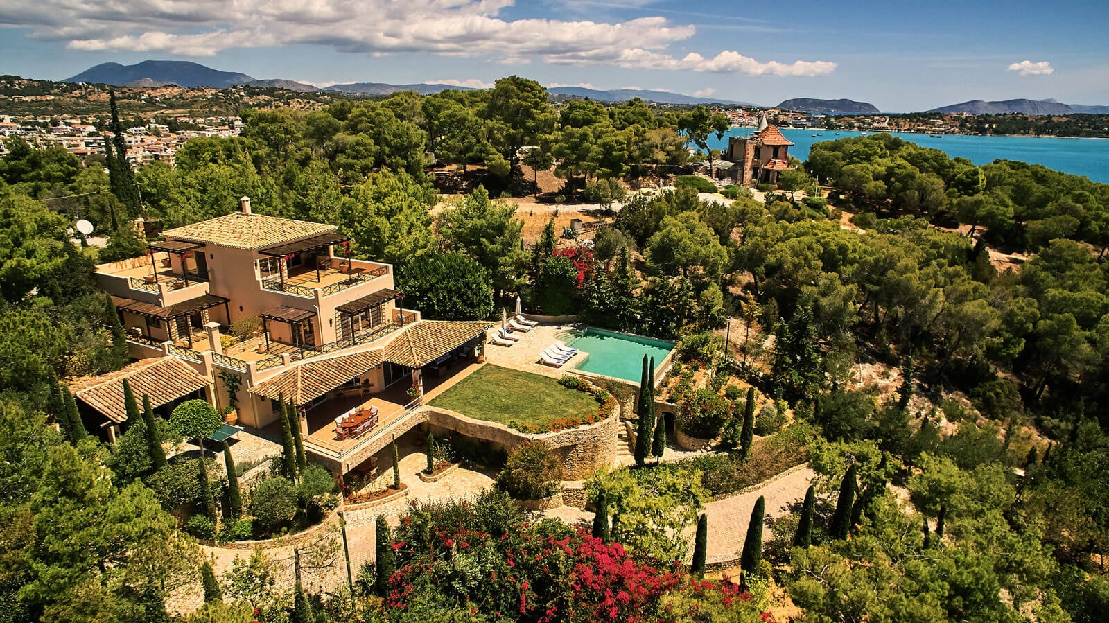 Beachfront Villa Porto Heli - Image 1