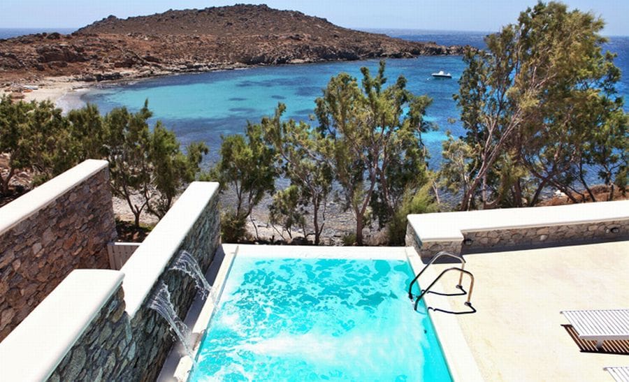 Executive Residence with Private Pool — luxury villa photo 1
