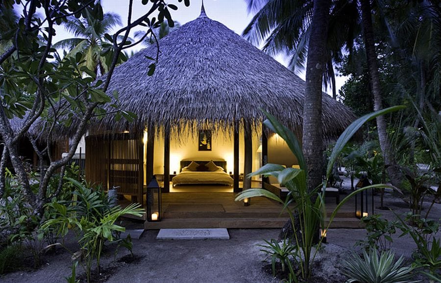 Kuramathi Superior Beach Villa — luxury villa photo 1