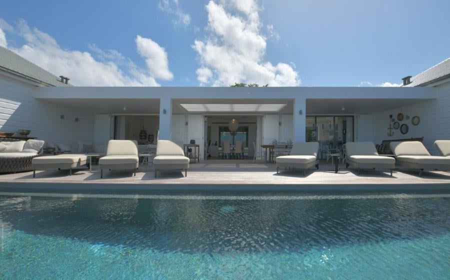 Villa Romance - Image 1