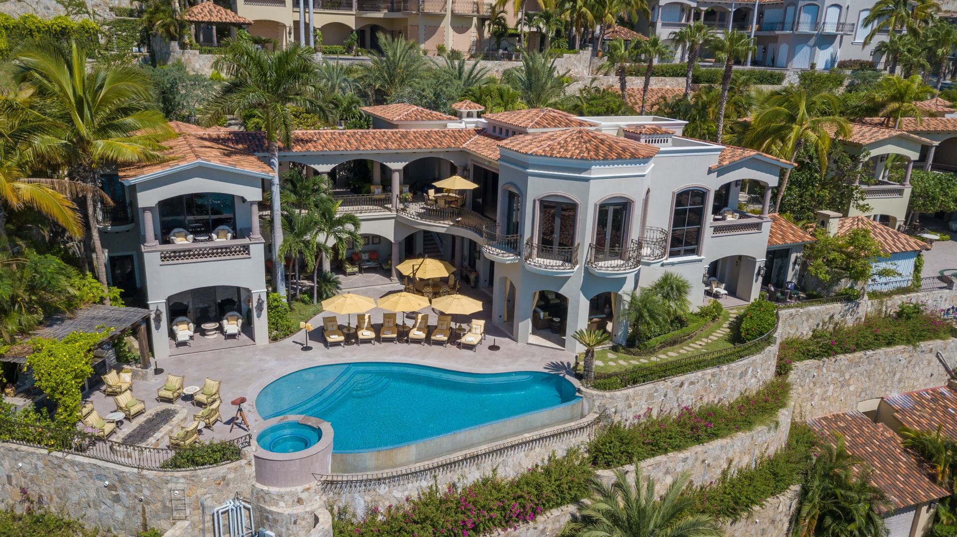 Hacienda 513 — luxury villa photo 1