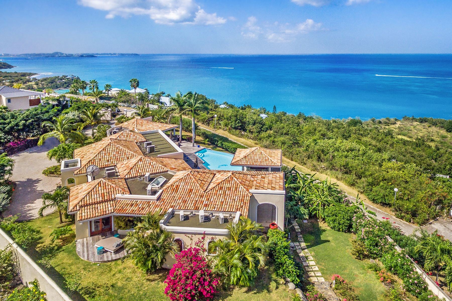 Villa Happy Bay - Image 1