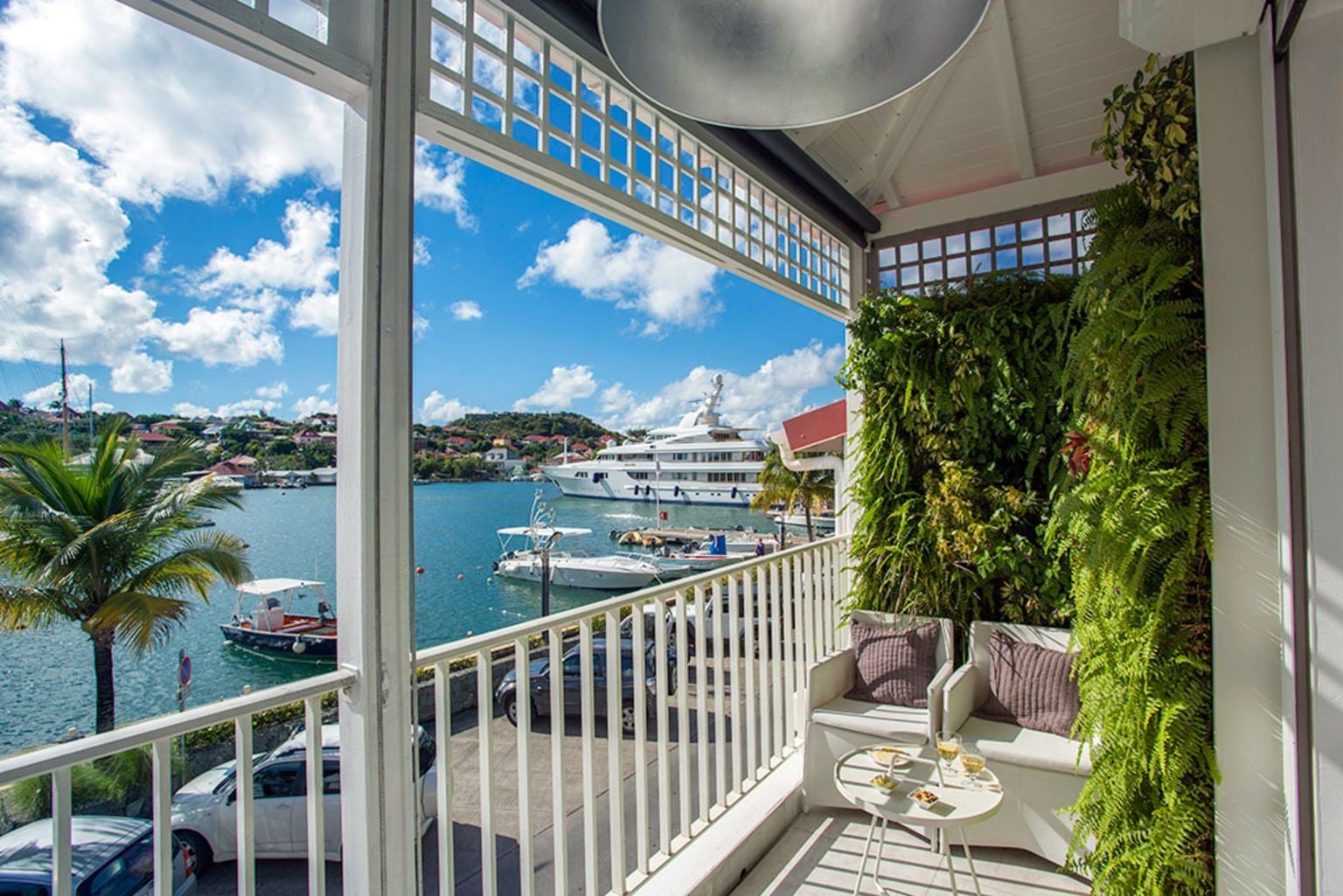 Suite Harbour - Image 1