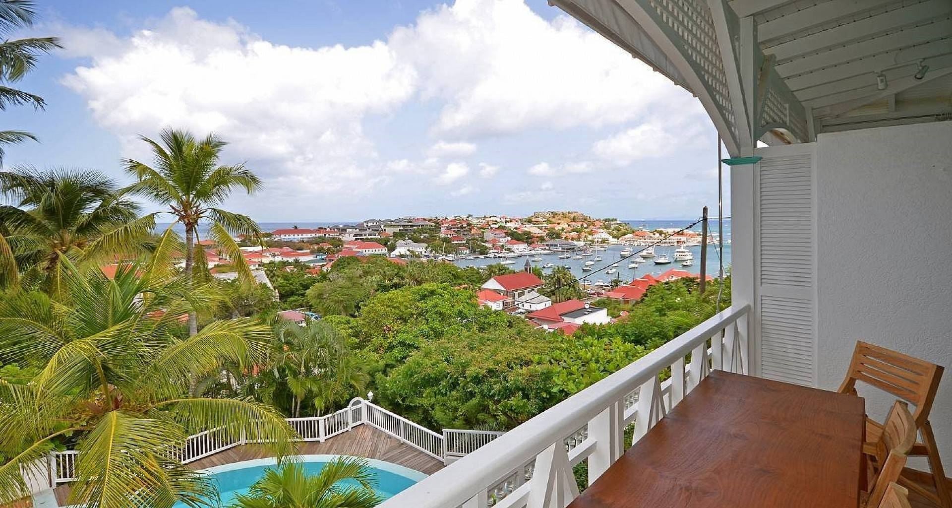 Villa Colony Club - Image 1
