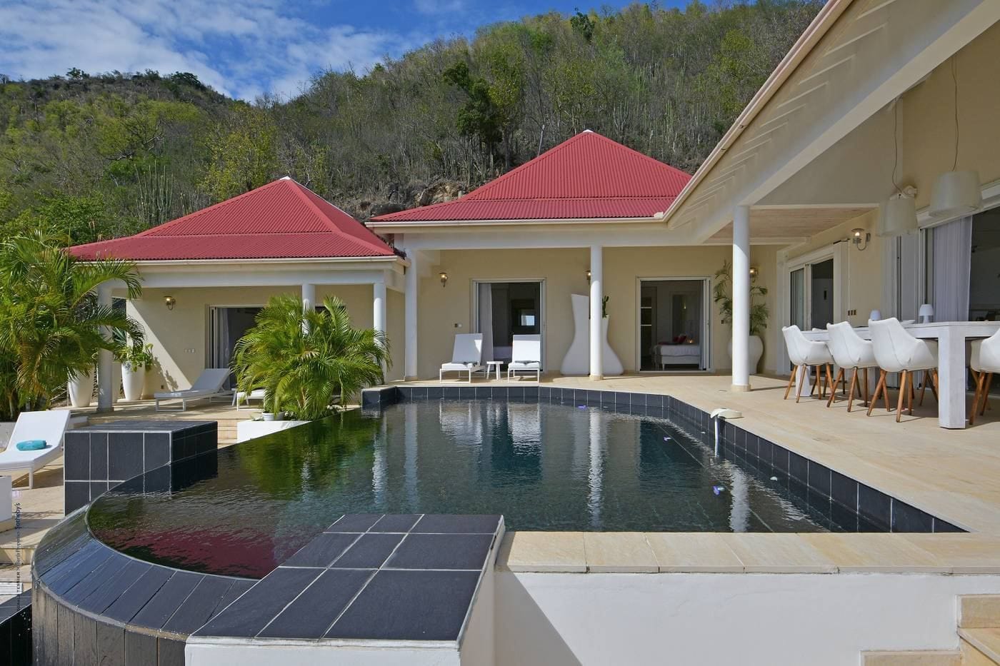 Villa Prestige — luxury villa photo 1