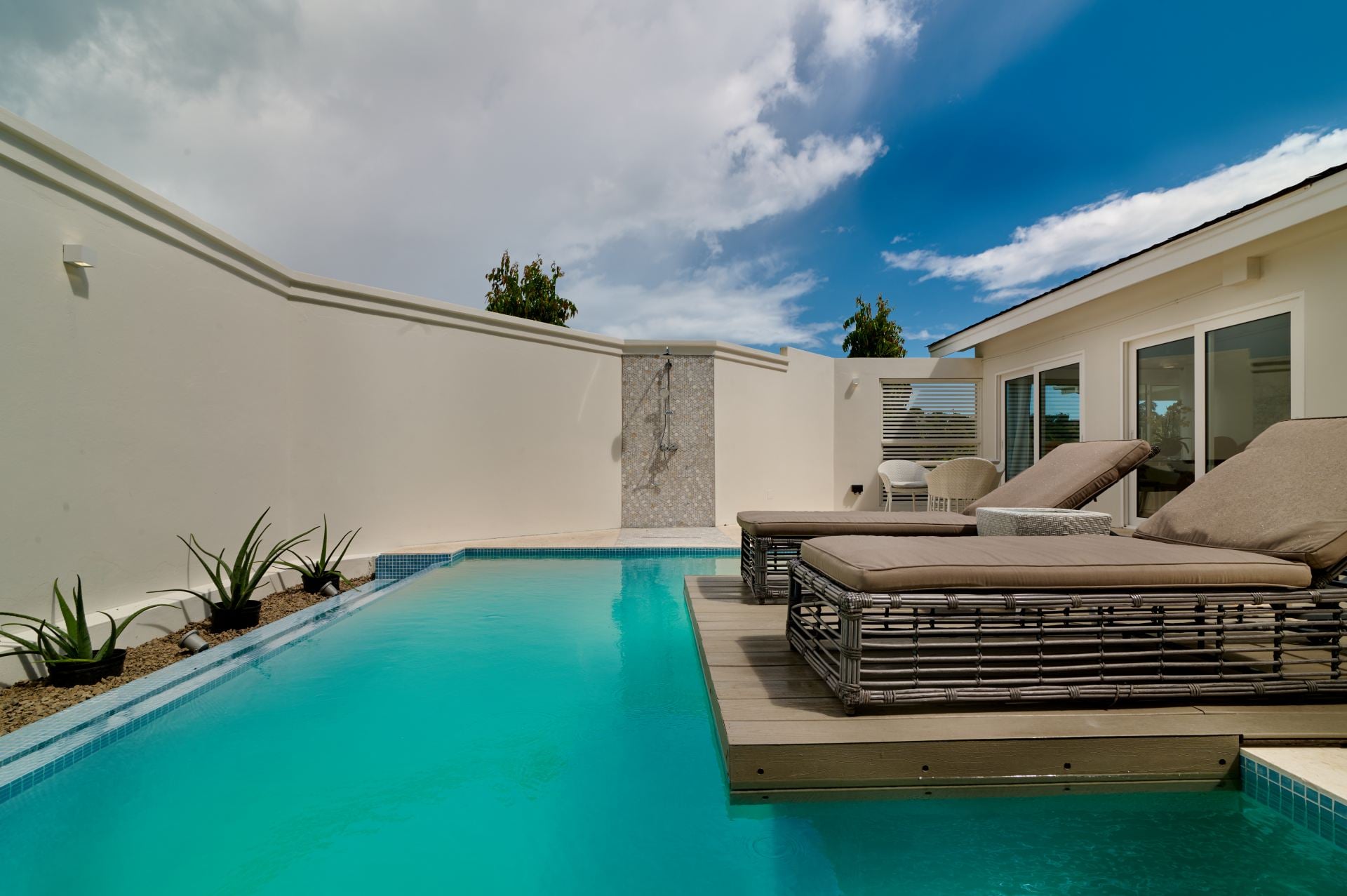 Penthouse Suite - 2 bedrooms - Image 1