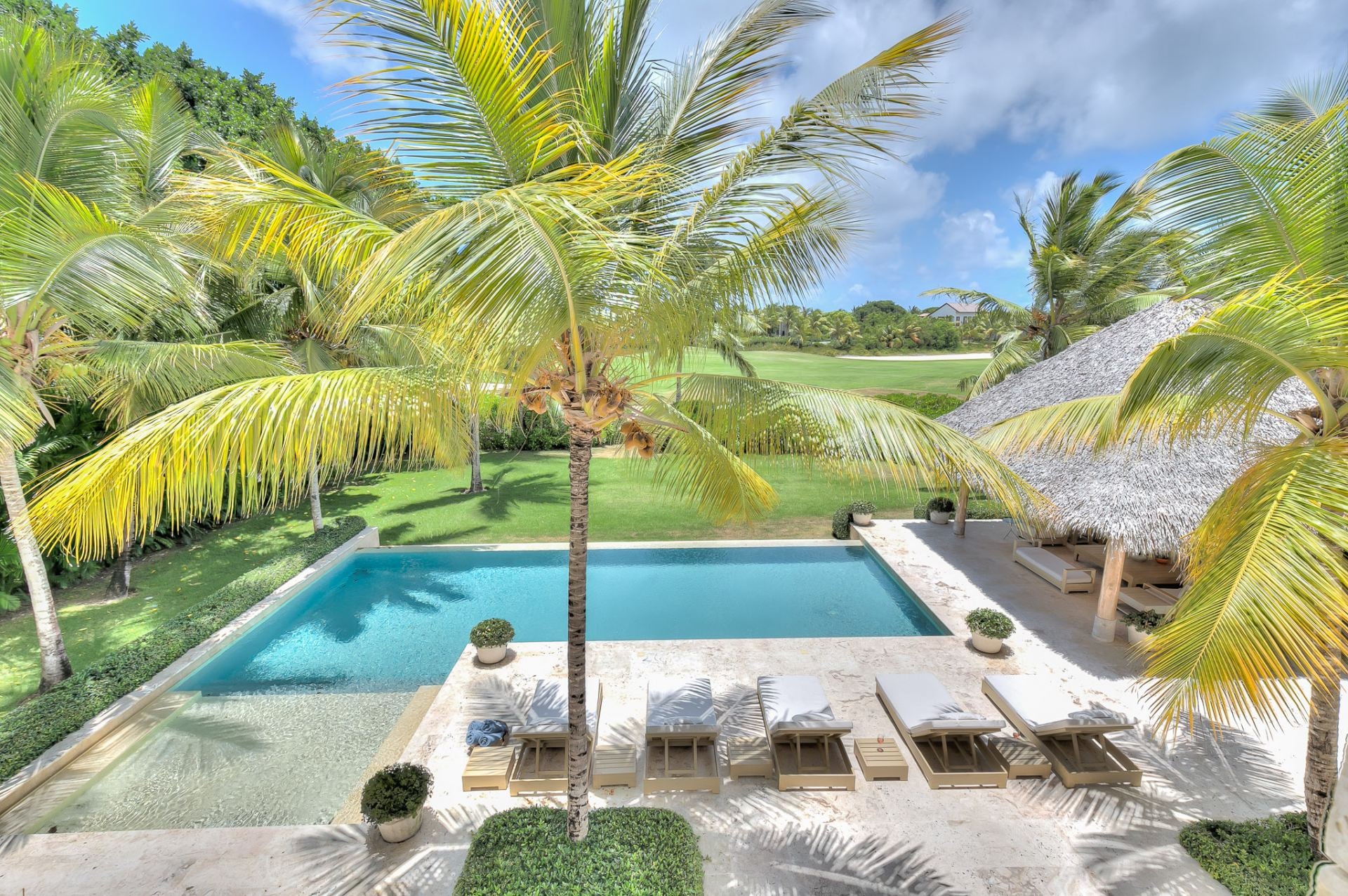 Villa Yellow Bear - Image 1