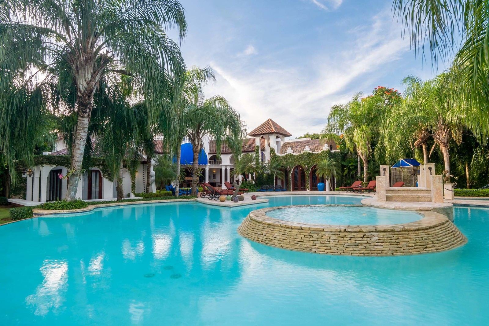 Villa Punta Aguila 61 - Image 1