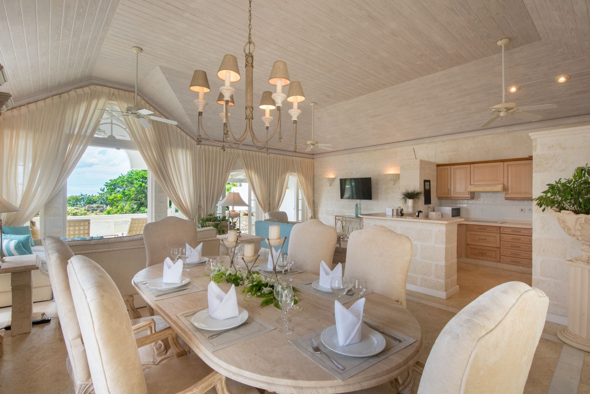 Forest Hills 23 — luxury villa photo 1