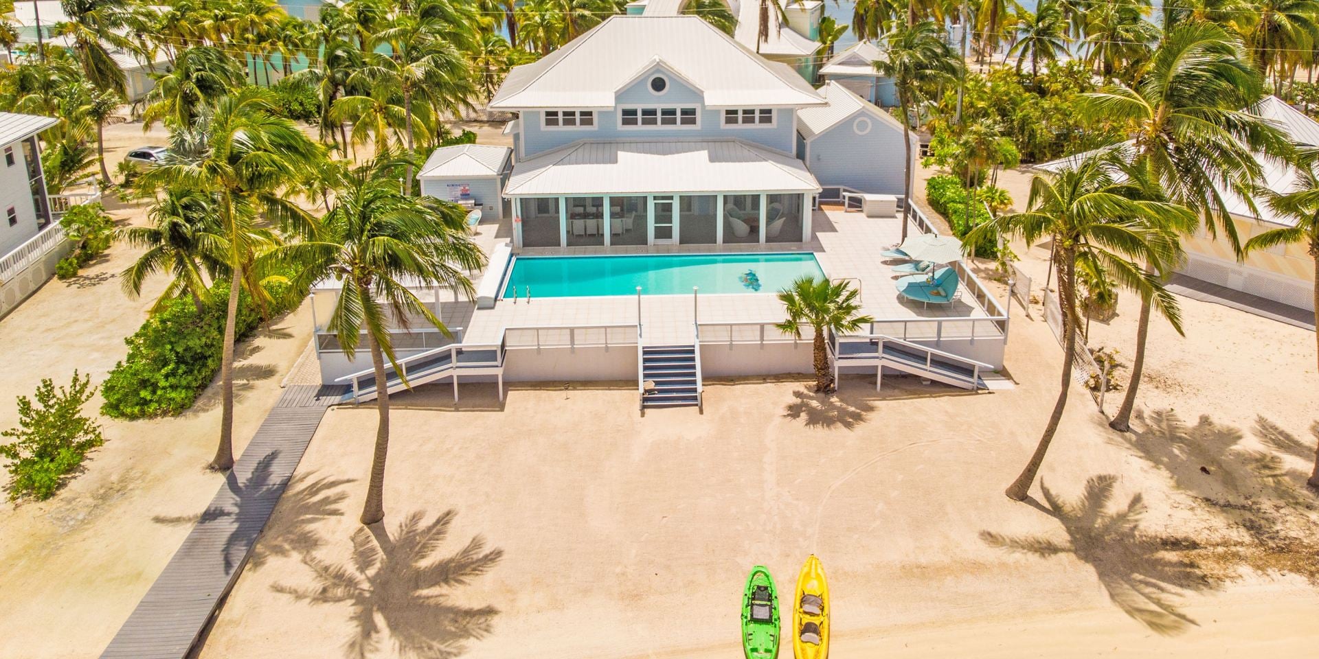 Villa Skai Blue - Image 1
