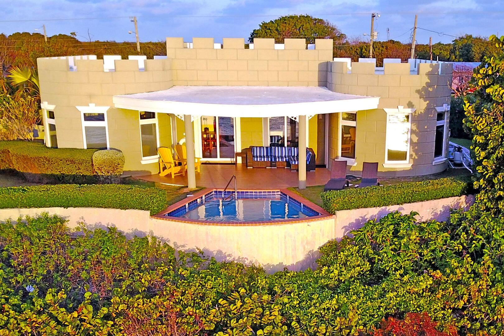 Cayman Castle Guesthouse - Image 1