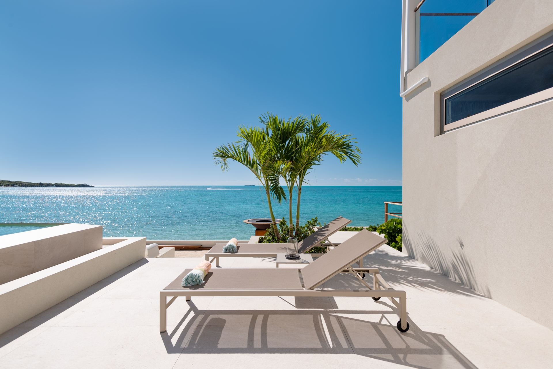 La Mer Villa South - Image 1