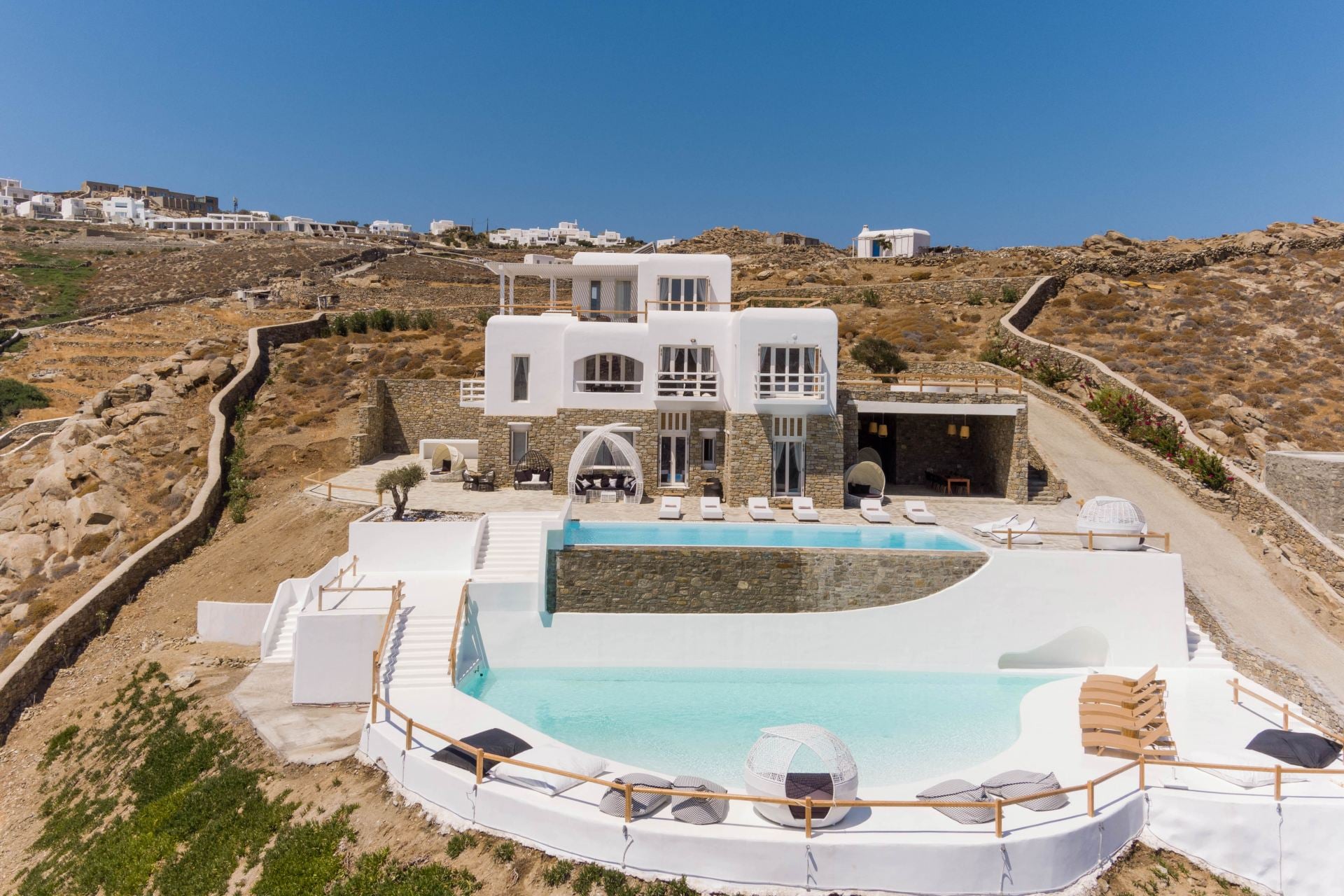 Villa Sera - Image 1