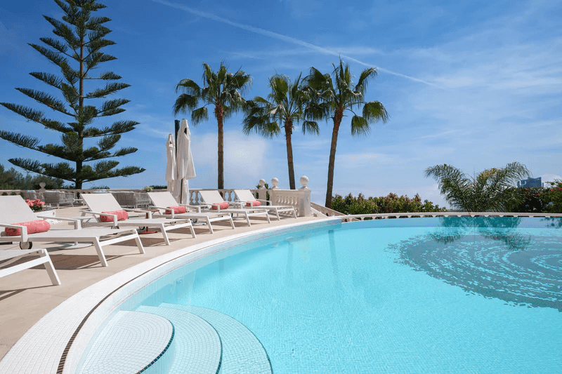 Nuage Villa - Image 1