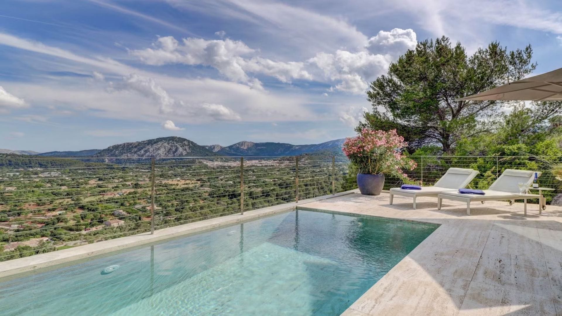 Corazon de Piedra — luxury villa photo 1