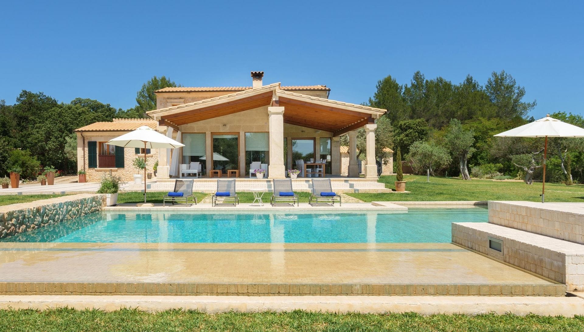 Villa Paloma — luxury villa photo 1