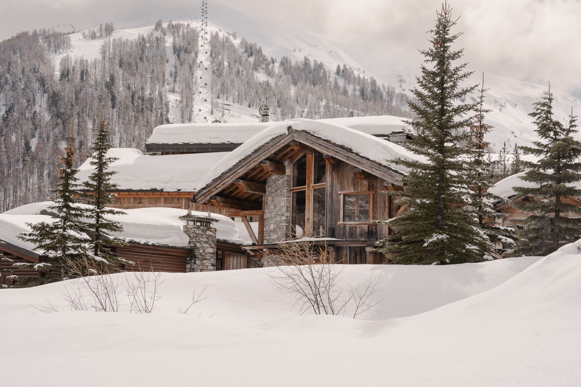 Chalet La Lievre Blanc — luxury villa photo 1