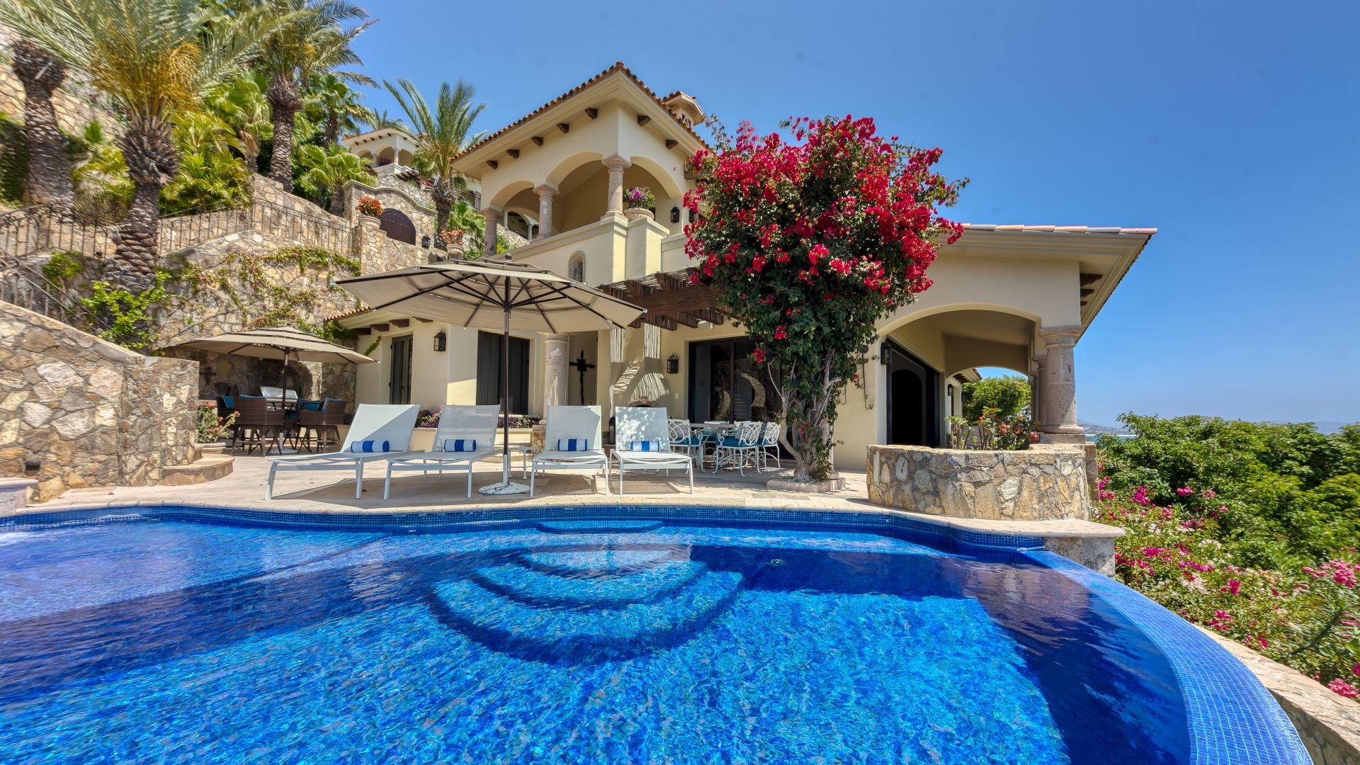 Casa de Las Palmas - Image 1