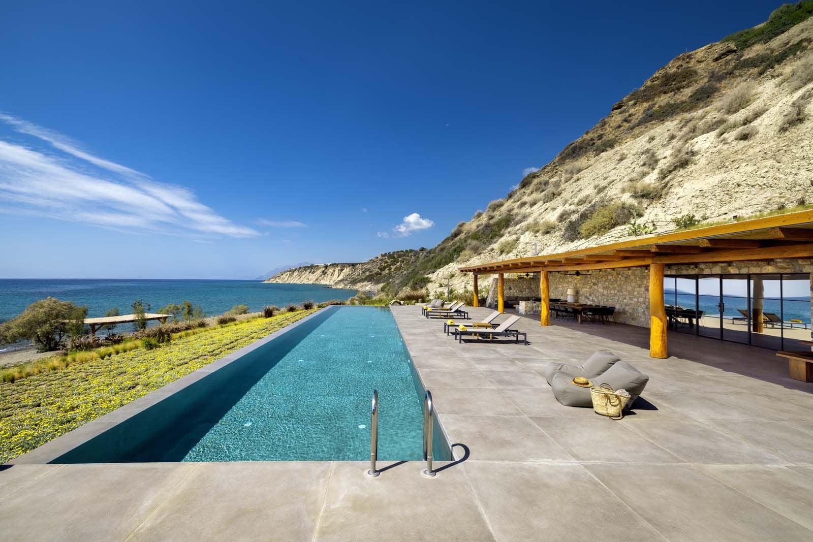 Beach House Arvi East - Image 1